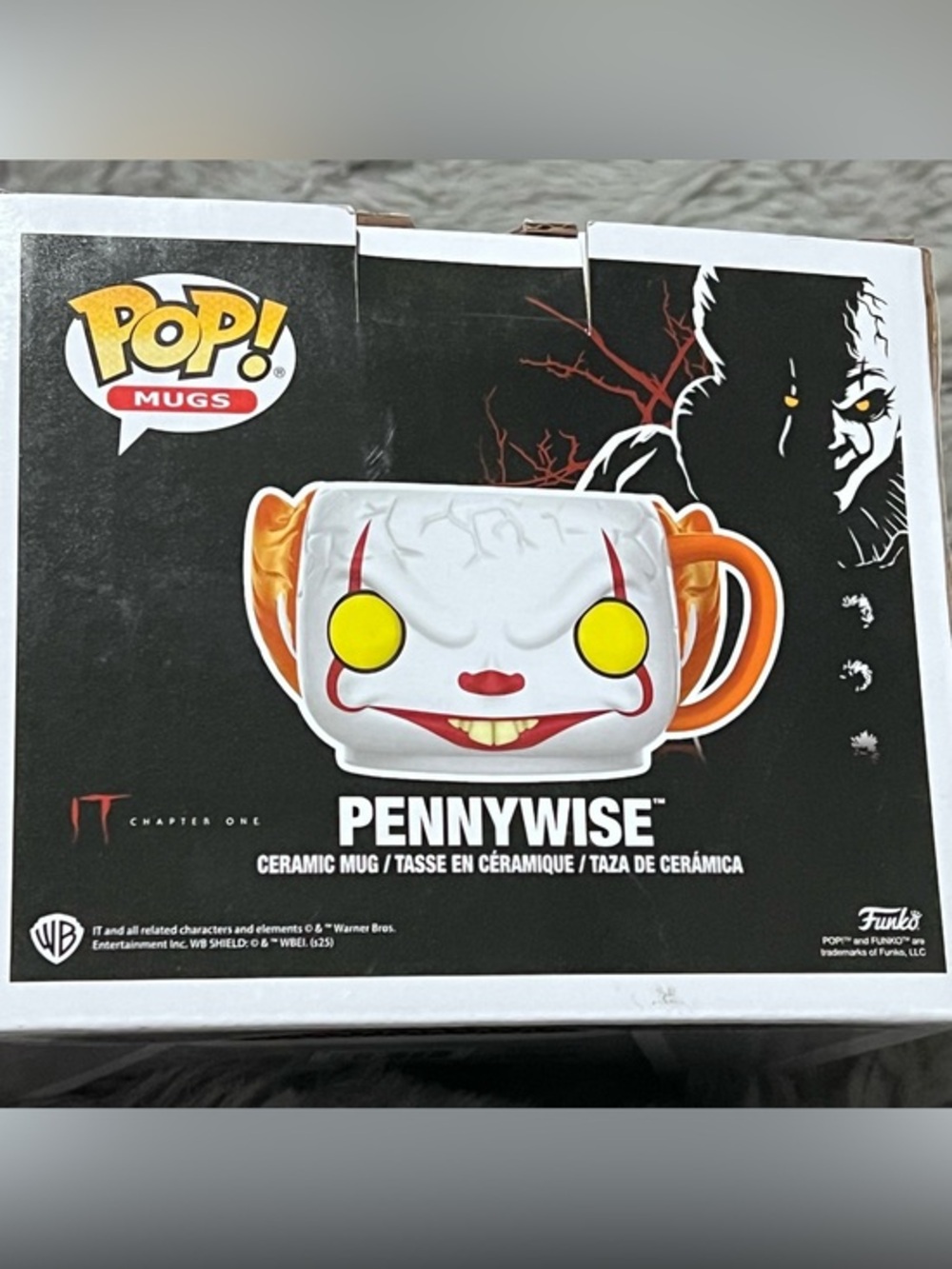 Pennywise the Clown ceramic mug NIB